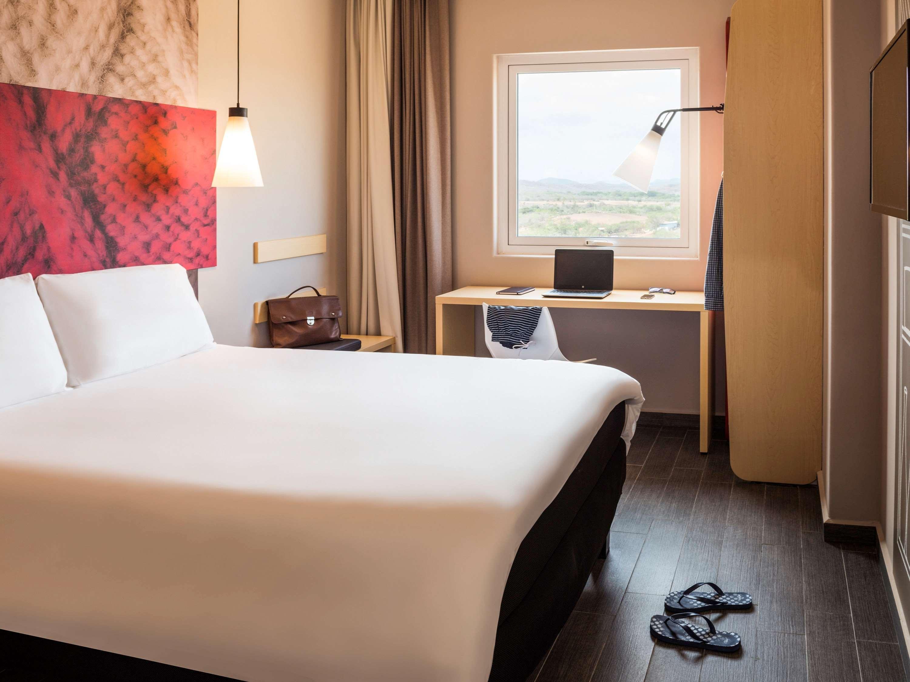 Отель Ibis Mazatlan Marina Экстерьер фото